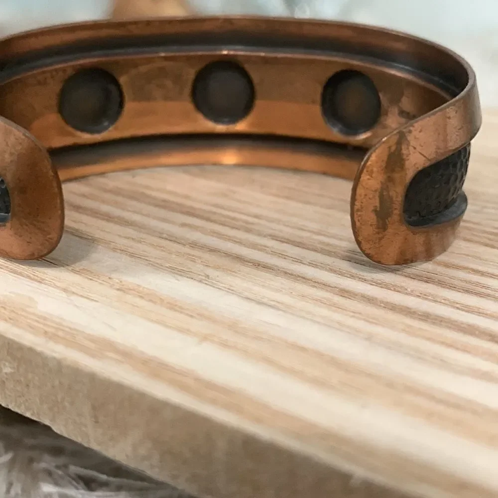 Vintage Copper Cuff Bracelet Marked Solid Copper‎